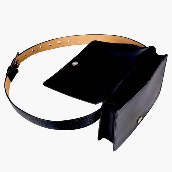 Calvin Klein Emblem CK Logo Women's Casual Fashion Removable Black Belt Bag NWT - Picture 4 of 13